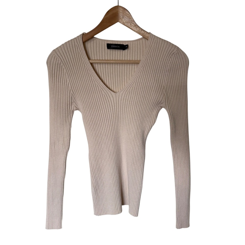 ZESICA Ribbed Knit Sweater Women Medium Beige Excellent V-Neck Long Sleeve Slim